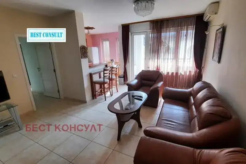 Тристаен апартамент в Русе, Център