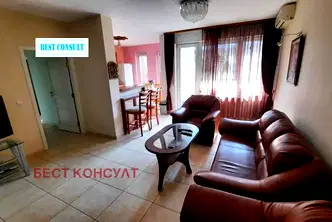 Тристаен апартамент в Русе, Център