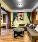 Тристаен апартамент с тераса в Център, София