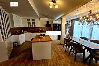 Тристаен апартамент в Пловдив, Център