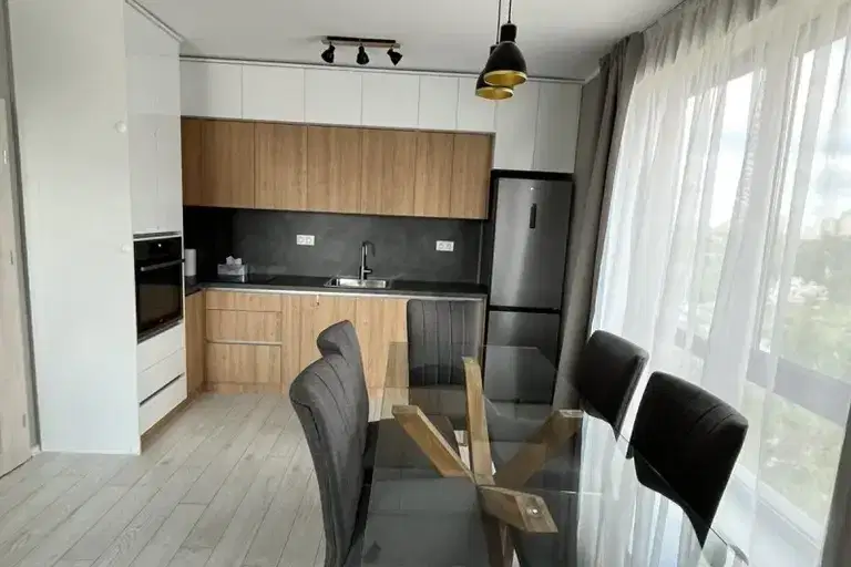 3-bedroom apartment in Plovdiv, Centyr