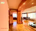Снимка 4 — Просторен 3-стаен апартамент с три тераси в Център, София