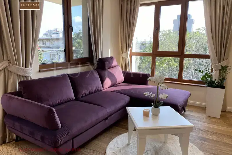 3-bedroom apartment in Varna, Centyr