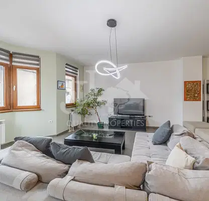 Photo 2 — 3-bedroom apartment in Sofiya, Centyr