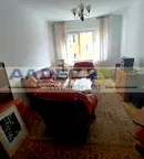 Тристаен апартамент в София, Център