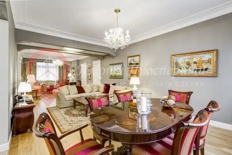 3-bedroom apartment in Sofiya, Centyr