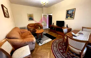 Тристаен апартамент във Варна, Център