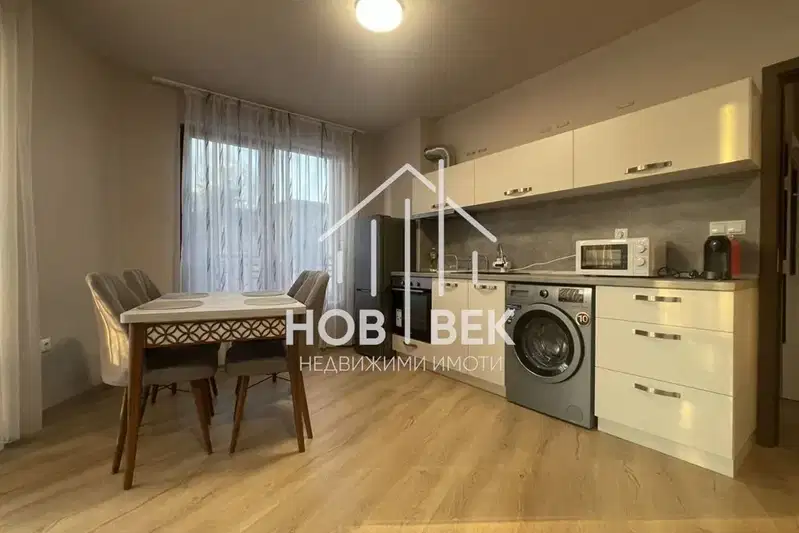 3-bedroom apartment in Varna, Centyr