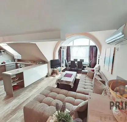 Photo 2 — 3-bedroom apartment in Burgas, Centyr