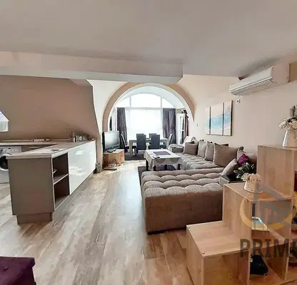 Photo 4 — 3-bedroom apartment in Burgas, Centyr
