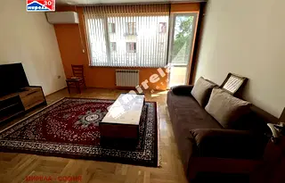 Тристаен апартамент в София, Център