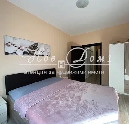 Photo 4 — 3-bedroom apartment in Varna, Centyr