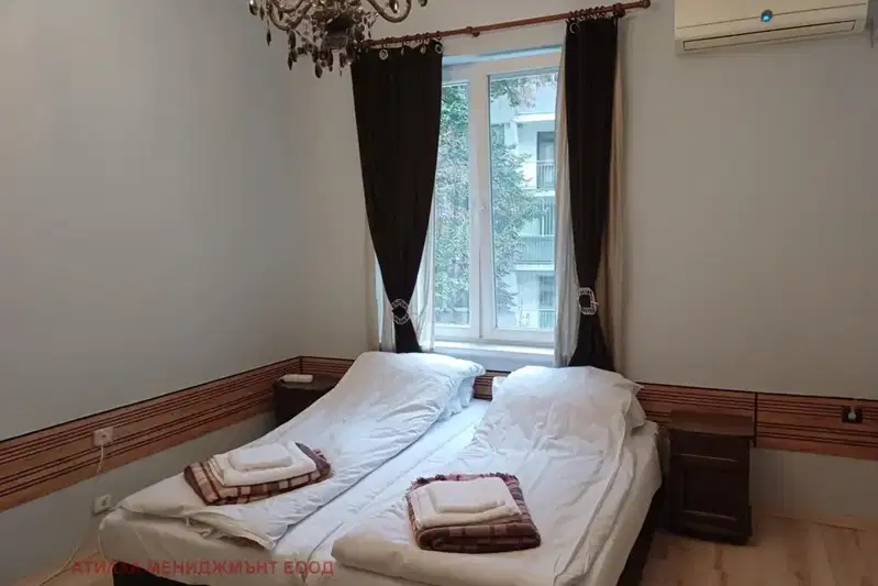 3-bedroom apartment in Plovdiv, Centyr