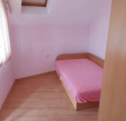 Photo 5 — 3-bedroom apartment in Pazardjik, Centyr