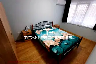 Тристаен апартамент в Бургас, Център