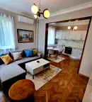 Тристаен апартамент в София, Център