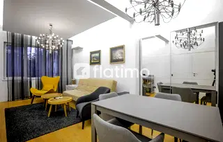 Тристаен апартамент в София, Център