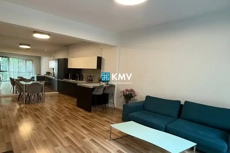 3-bedroom apartment in Sofiya, Centyr
