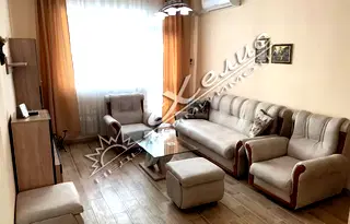 Тристаен апартамент в Бургас, Център