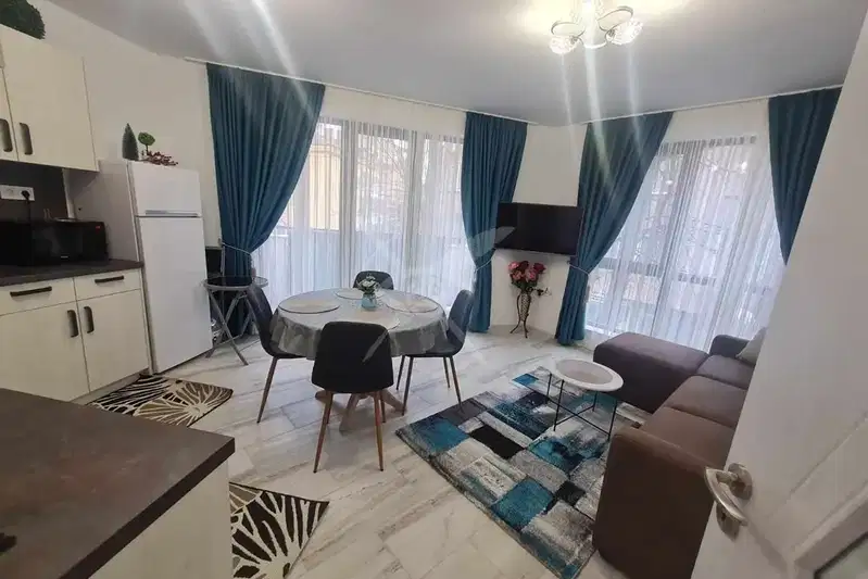 3-bedroom apartment in Varna, Centyr