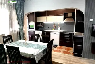 Тристаен апартамент в Стара Загора, Център