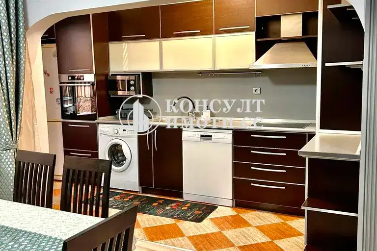 3-bedroom apartment in Stara Zagora, Centyr