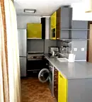 Тристаен апартамент с югозападно изложение в Центъра на Варна