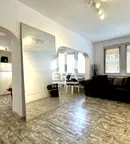 Тристаен апартамент в София, Център