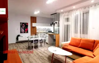 Тристаен апартамент в Пловдив, Център