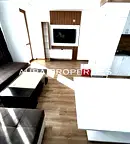 Тристаен апартамент в Раз, Център