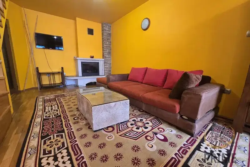 3-bedroom apartment in Burgas, Centyr