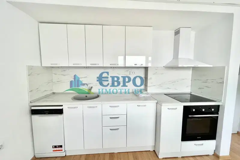 3-bedroom apartment in Stara Zagora, Centyr