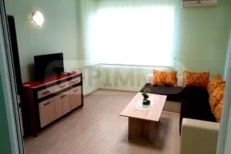 Тристаен апартамент във Варна, Център