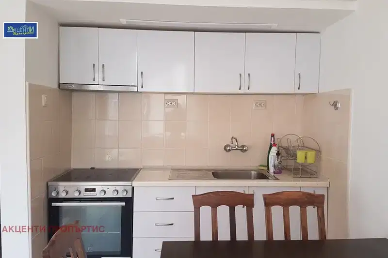 3-bedroom apartment in Veliko Tyrnovo, Centyr