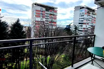 Тристаен апартамент във Варна, Чайка