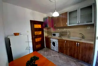 Тристаен апартамент във Варна, Чайка
