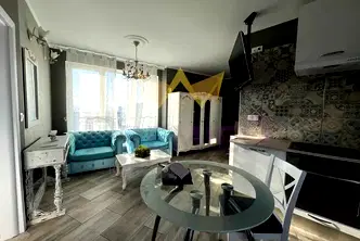 Тристаен апартамент във Варна, Чайка
