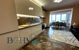 Тристаен апартамент във Варна, Чаталджа