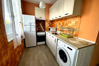 Тристаен апартамент във Варна, Чаталджа