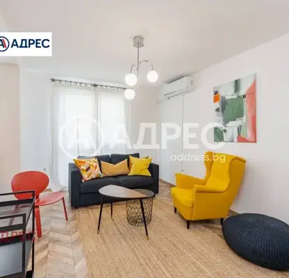 Снимка 4 — Тристаен апартамент във Варна, Цветен квартал