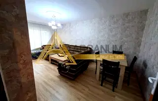 Тристаен апартамент във Варна, Цветен квартал
