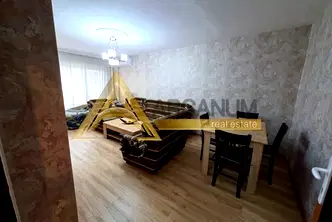 Тристаен апартамент във Варна, Цветен квартал