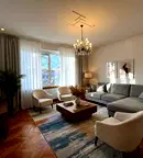 Тристаен апартамент в София, Докторски паметник