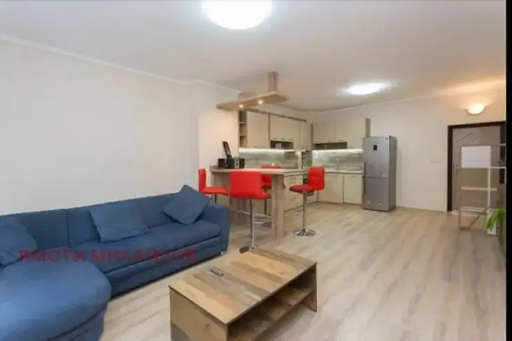 3-bedroom apartment in Sofiya, Doktorski Pametnik