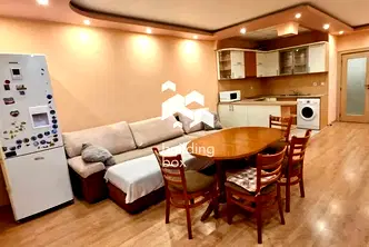 Тристаен апартамент в София, Дружба 2