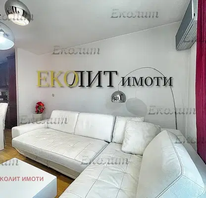Снимка 4 — Луксозен 3-стаен апартамент с две тераси в Гео Милев, София