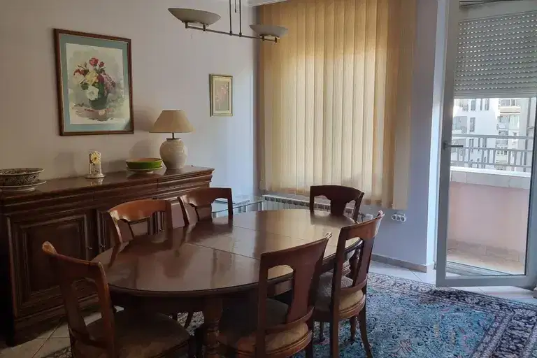 3-bedroom apartment in Sofiya, Hladilnika