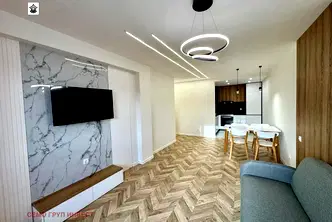 Тристаен апартамент в Пловдив, Христо Смирненски