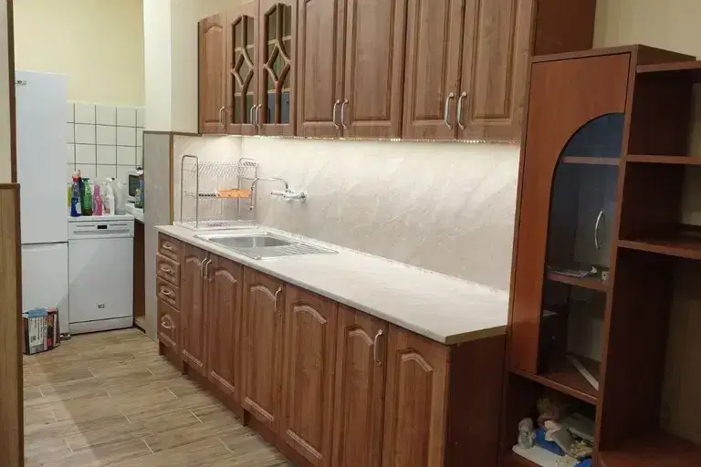3-bedroom apartment in Pleven, Idealen Centyr