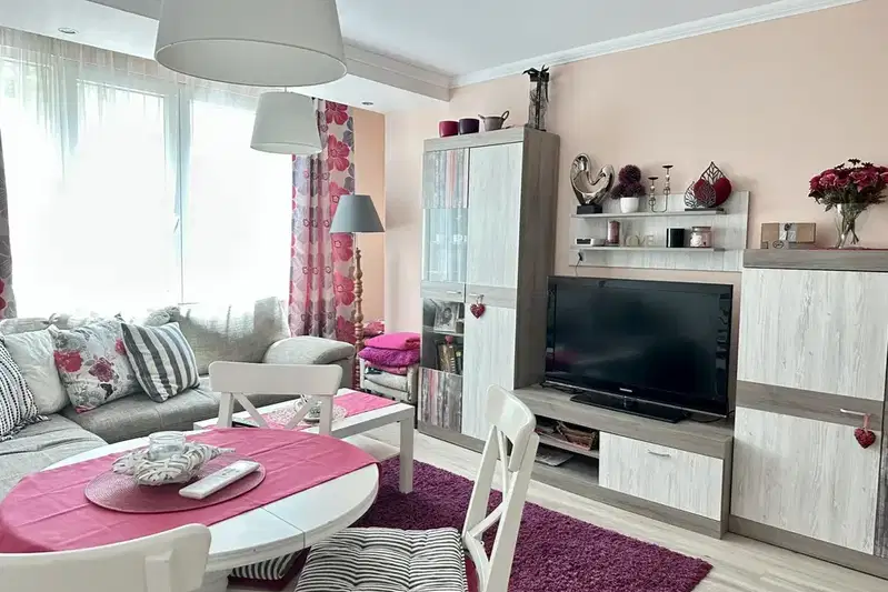 3-bedroom apartment in Благоев, Идеален център
